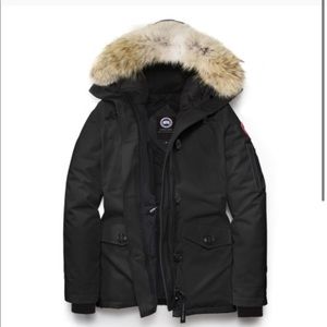 Canada Goose Parka. Women’s size Medium, Black